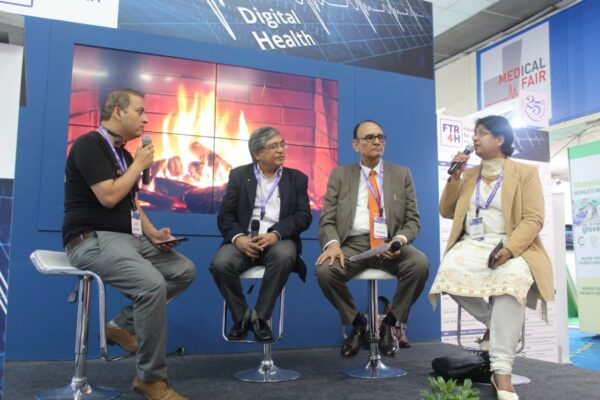 Sachin Gaur, Dr Mukul Bagga, Dr VK Singh & Dr Vibha Jain in a panel discussion hosted by FTR4H at Medical Fair India Sachin Gaur, Dr Mukul Bagga, Dr VK Singh & Dr Vibha Jain in a panel discussion hosted by FTR4H at Medical Fair India